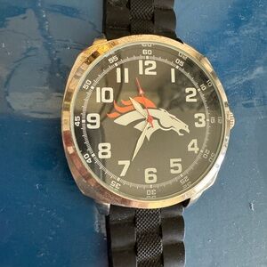 Broncos Game Time Black Sports Watch with rubber wrist band - dead battery